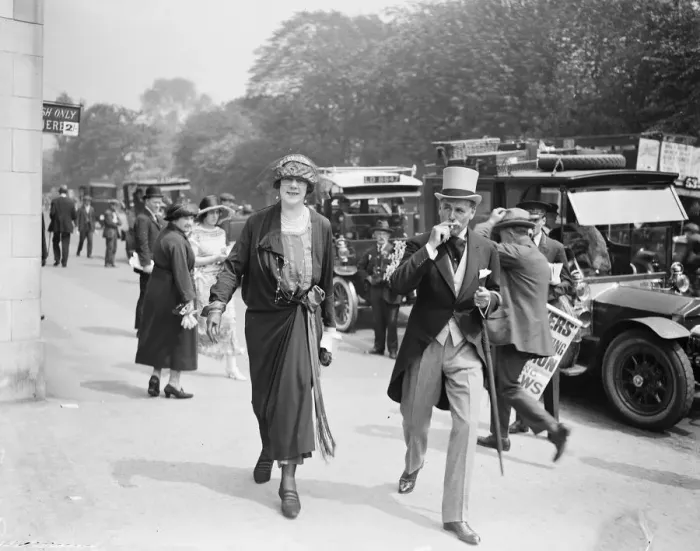Framed Print : At the Oxford versus Cambridge match at Lords. Mr Kennerly Rumford and his wife Framed Print : At the Oxford versus Cambridge match at Lords. Mr Kennerly Rumford and his wife