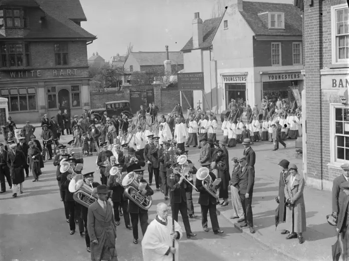Framed Print : Palm Sunday procession at Orpington, Kent. 1935 Framed Print : Palm Sunday procession at Orpington, Kent. 1935