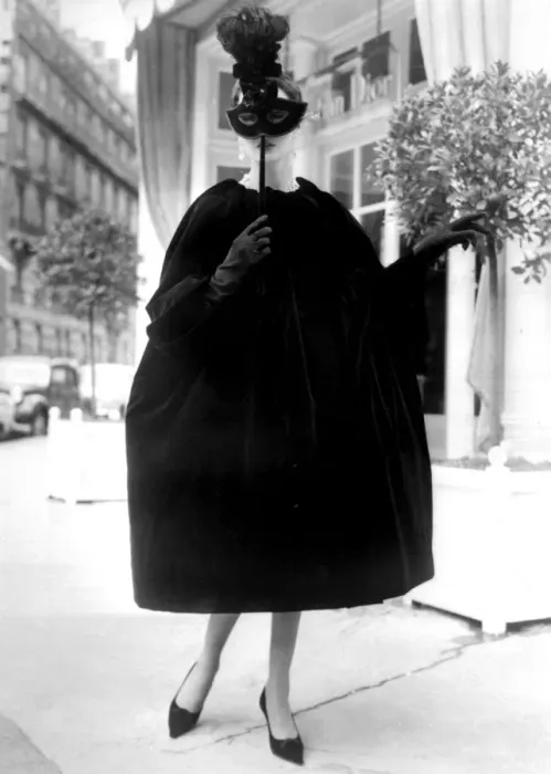 Framed Print : Paris: Reminiscent of the Venetian Domino is this evening cloak, entitled Panach, by Yves St Framed Print : Paris: Reminiscent of the Venetian Domino is this evening cloak, entitled Panach, by Yves St