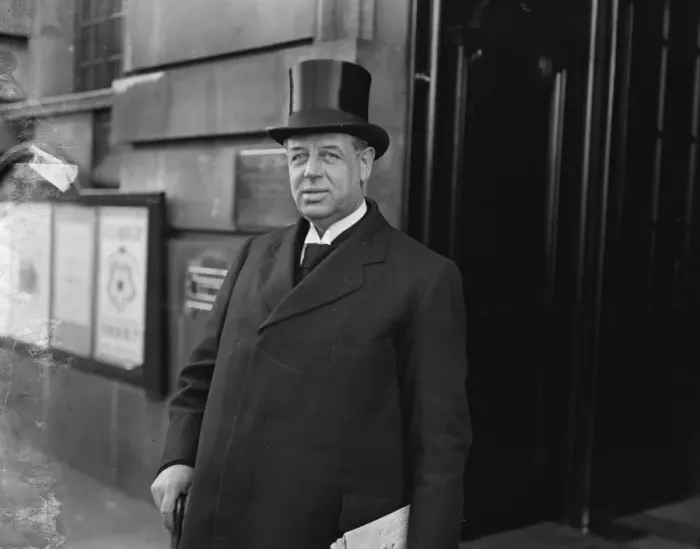 Framed Print : Parties prepare for Brixton by - election. The Reverend F J Laverack, the Liberal candidate Framed Print : Parties prepare for Brixton by - election. The Reverend F J Laverack, the Liberal candidate
