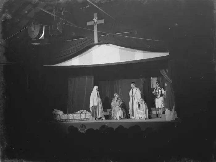 Framed Print : A Passion Play, performed in Dartford, Kent. 1939 Framed Print : A Passion Play, performed in Dartford, Kent. 1939