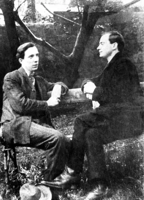 Framed Print : Patrick Pearce (seen with his brother Willie) 1879-1916, Irish poet prominent in the Gaelic revival Framed Print : Patrick Pearce (seen with his brother Willie) 1879-1916, Irish poet prominent in the Gaelic revival