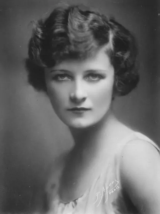Framed Print : The perfect French girl. Mlle Regine Bouet, whose portrait now exhibited in a Paris Gallery
