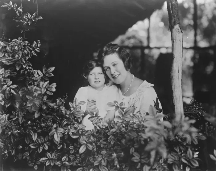 Framed Print : Peter Pan and little Ann at home at Tree Tops. Miss Pauline Chase now Mrs Alexander Framed Print : Peter Pan and little Ann at home at Tree Tops. Miss Pauline Chase now Mrs Alexander