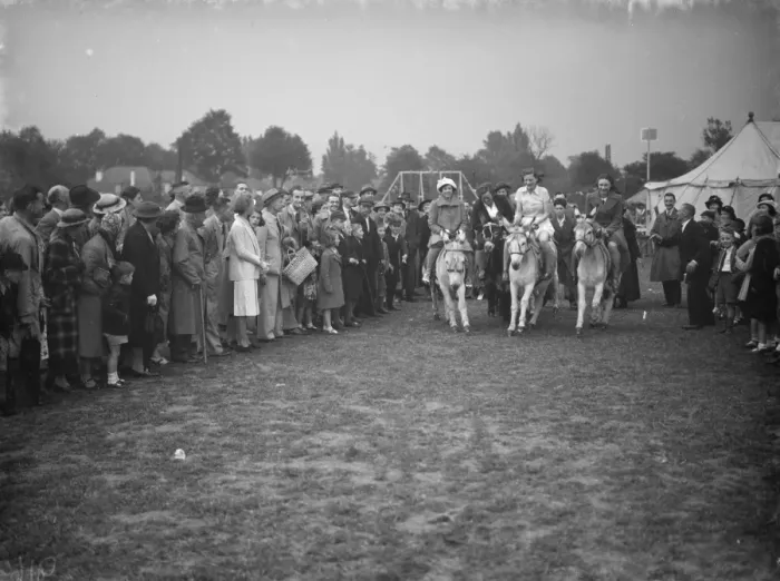 Framed Print : Pettswood fete. The donkey derby. 1938