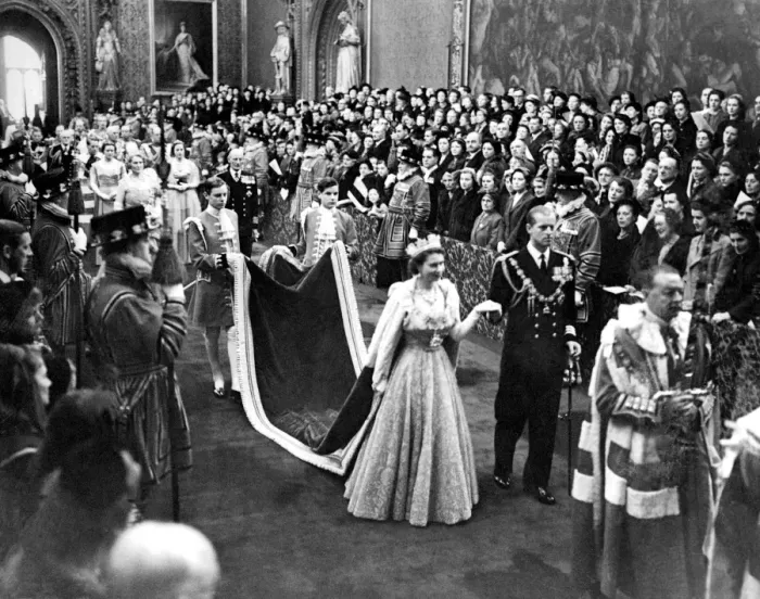 Framed Print : This picture, the first ever to be taken inside the Palace of Westminster during Framed Print : This picture, the first ever to be taken inside the Palace of Westminster during