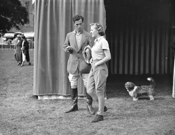 Framed Print : At the Polo at Cowdray Park at Midhurst in Sussex, Daphne Pearson with Mr John Lakin Framed Print : At the Polo at Cowdray Park at Midhurst in Sussex, Daphne Pearson with Mr John Lakin