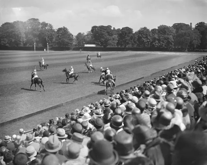 Framed Print : Polo at Hurlingham. An incident in the match. El Gordo versus Hurricanes. 30 Framed Print : Polo at Hurlingham. An incident in the match. El Gordo versus Hurricanes. 30