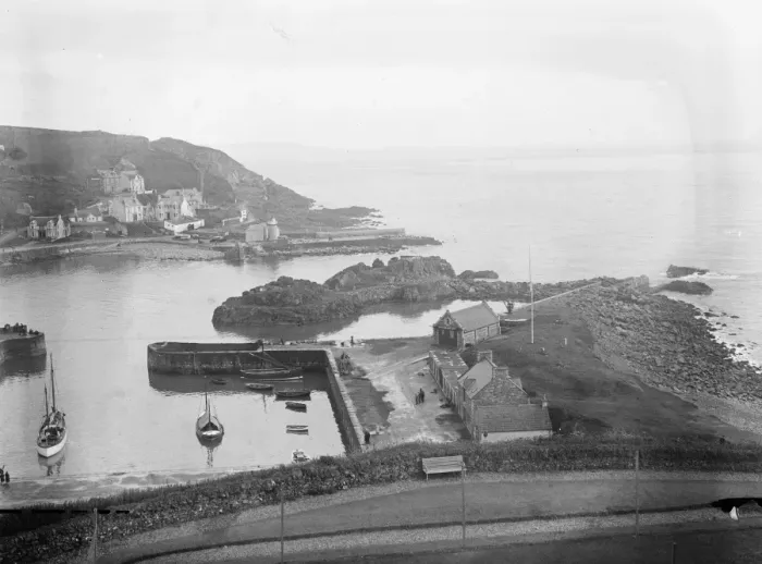 Framed Print : Portpatrick fishing village in Dumfries and Galloway on the south west tip of Scotland Framed Print : Portpatrick fishing village in Dumfries and Galloway on the south west tip of Scotland