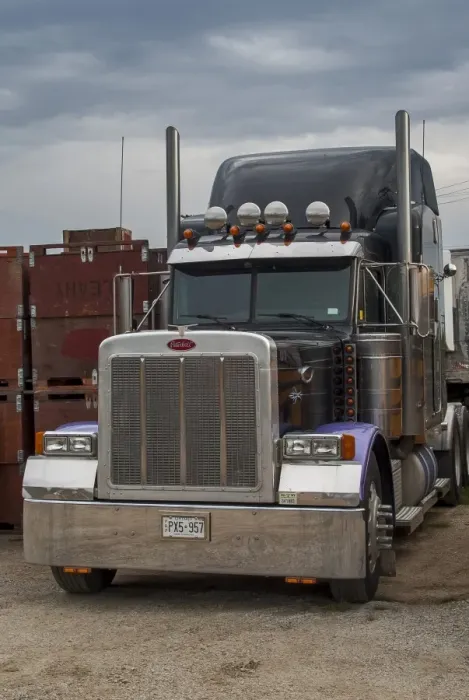 Framed Print : Portrait of a peterbilt 6x4 semi tractor unit. Note; Check-out those wheel nuts Framed Print : Portrait of a peterbilt 6x4 semi tractor unit. Note; Check-out those wheel nuts