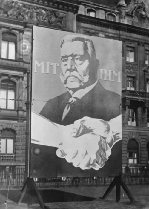 Framed Print : Presidential election campaign starts in Germany. The Presidential election campaign