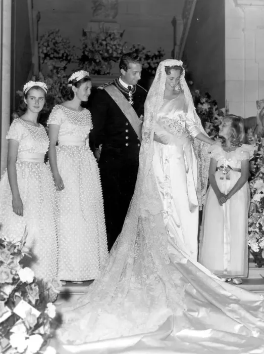 Framed Print : Prince Albert of the Belgians marries Princess Paola Ruffo di Calibria. Acivil ceremony Framed Print : Prince Albert of the Belgians marries Princess Paola Ruffo di Calibria. Acivil ceremony