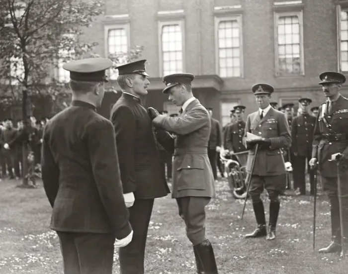 Framed Print : Prince Albert decorates NSPCC inspectors. Rs M Thomas Henry Waldren, M C ( Royal Framed Print : Prince Albert decorates NSPCC inspectors. Rs M Thomas Henry Waldren, M C ( Royal