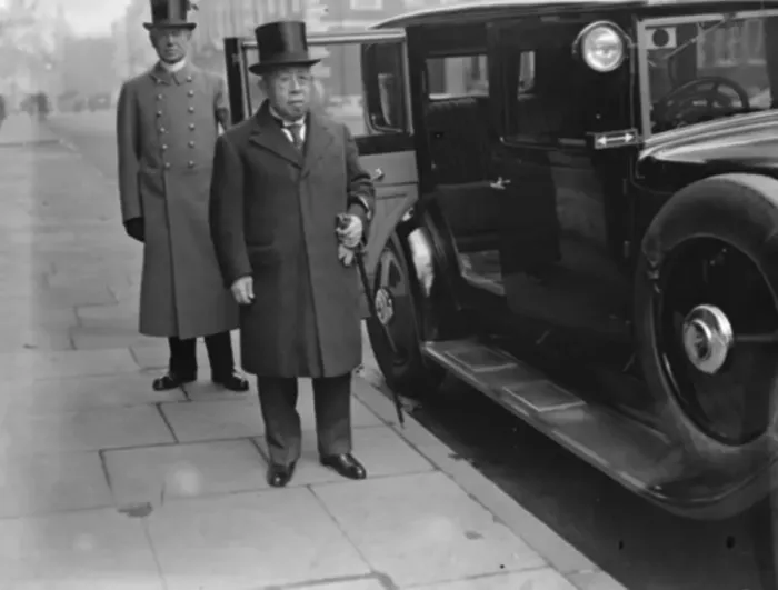 Framed Print : Prince Tokugawa, president of the Japanese Red Cross, leaving his London hotel