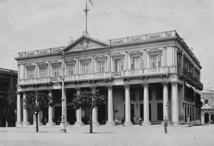 Framed Print : The Prince of Wales to visit Montevideo of Uruguay The Government Palace 12 August 1925 Framed Print : The Prince of Wales to visit Montevideo of Uruguay The Government Palace 12 August 1925