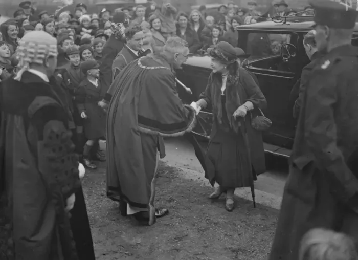Framed Print : Princess Louise opens elementary school at Hendon. Princess Louise being received Framed Print : Princess Louise opens elementary school at Hendon. Princess Louise being received