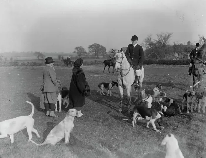 Framed Print : Princess Mary at a Hunt. Lt Col Seymour, the Master talking to some friends. 14 Framed Print : Princess Mary at a Hunt. Lt Col Seymour, the Master talking to some friends. 14