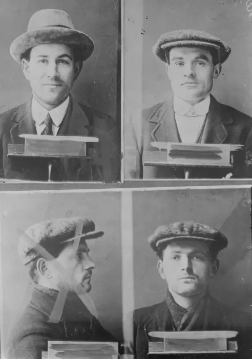 Framed Print : Prisoners in the Sinn Fein Conspiracy Trial at Edinburgh In a two hour address