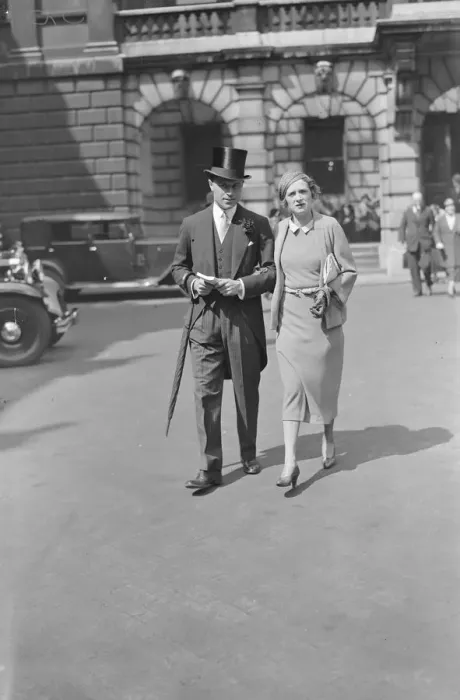 Framed Print : Private View Day at the Royal Academy Sir Neville and Lady Pearson 1933 Framed Print : Private View Day at the Royal Academy Sir Neville and Lady Pearson 1933
