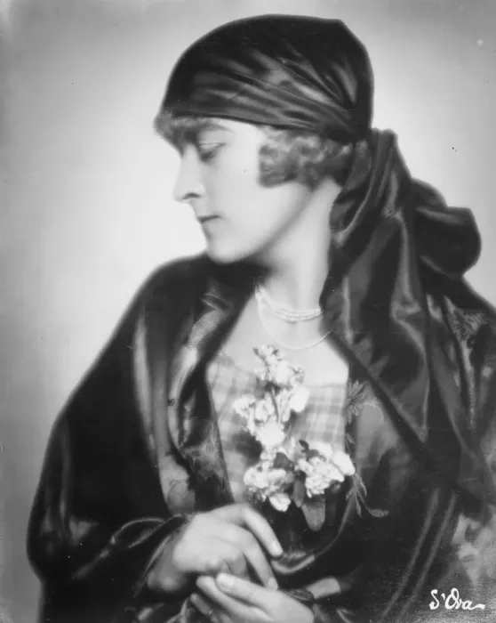 Framed Print : Profile on coinage. Mme Berta Braun, a Society woman, whose charming profile Framed Print : Profile on coinage. Mme Berta Braun, a Society woman, whose charming profile