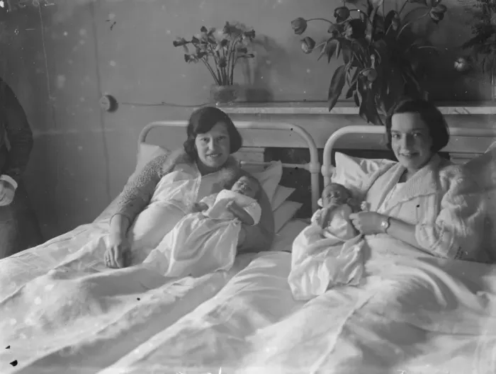 Framed Print : Proud Mums hold their Leap Year babies at Erith Maternity Hospital. 1936 Framed Print : Proud Mums hold their Leap Year babies at Erith Maternity Hospital. 1936