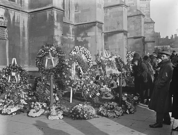 Queen Alexandras burial at Windsor. Wreaths in the cloisters after the service