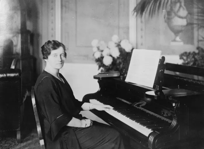 Framed Print : The Queen of Denmark on her piano 23 April 1923 Framed Print : The Queen of Denmark on her piano 23 April 1923