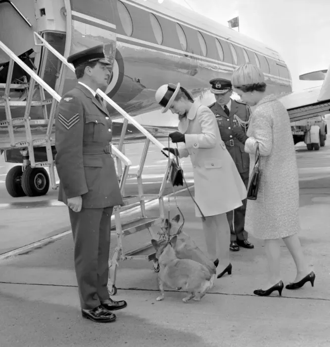 Framed Print : Queen Elizabeth II and her daughter Princess Anne at Heathrow Airport with their Framed Print : Queen Elizabeth II and her daughter Princess Anne at Heathrow Airport with their