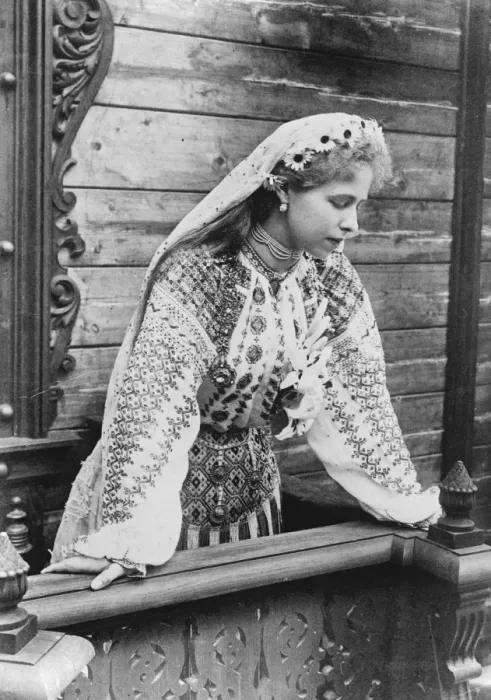 Framed Print : The Queen of Romanian in amateur theatricals. The Queen of Romania as Juliet in Framed Print : The Queen of Romanian in amateur theatricals. The Queen of Romania as Juliet in
