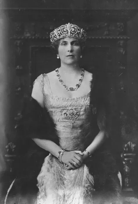 Framed Print : Queen Victoria Eugenia of Spain 8 November 1922 Framed Print : Queen Victoria Eugenia of Spain 8 November 1922