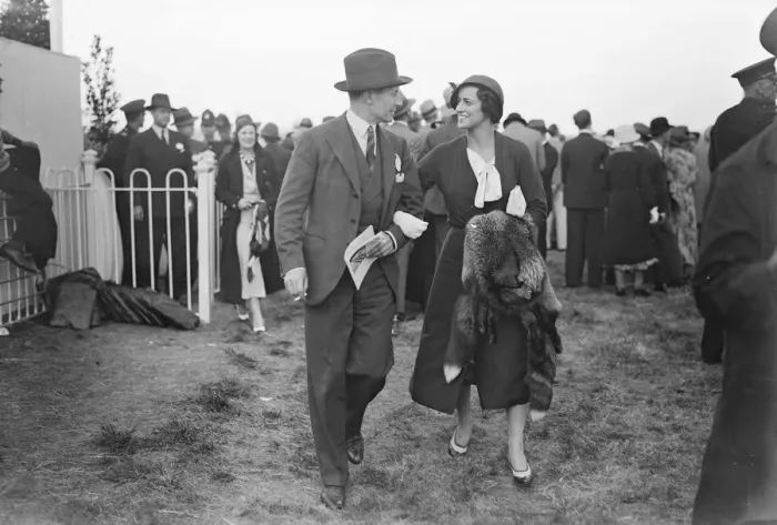 Framed Print : RAF Pageant at Hendon Lord Scarsdale and Mrs Homer Smith 1932 Framed Print : RAF Pageant at Hendon Lord Scarsdale and Mrs Homer Smith 1932