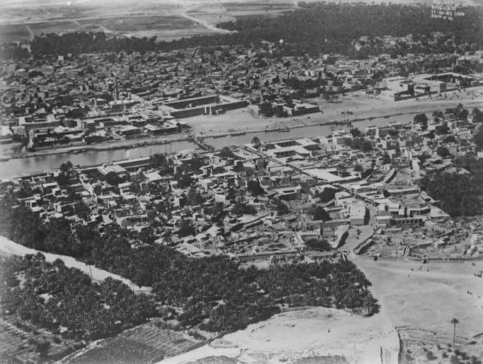 Framed Print : The RAF take over the policing of Iraq. An aerial view of Hillah, about 60 miles Framed Print : The RAF take over the policing of Iraq. An aerial view of Hillah, about 60 miles