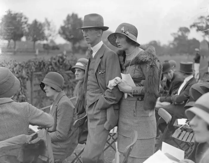 Framed Print : Ranelagh horse and pony show. Earl and Countess Fingall. 11 June 1930
