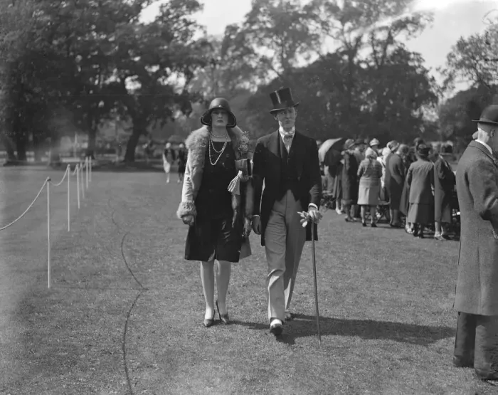 Framed Print : At the Ranelagh mounted sports - Miss Mary Collins and Mr Christopher Collins. 2