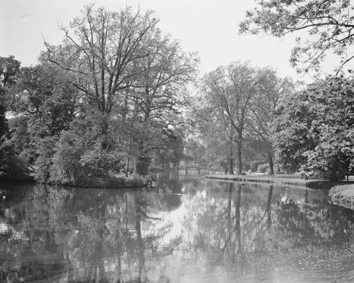 Framed Print : Ranelagh Polo club - The Lake 25 May 1929 Framed Print : Ranelagh Polo club - The Lake 25 May 1929