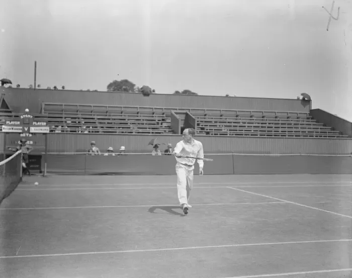 Framed Print : Raymond beats Washburn at Wimbeldon L Raymond (s Africa ) defeated W M Washburn Framed Print : Raymond beats Washburn at Wimbeldon L Raymond (s Africa ) defeated W M Washburn