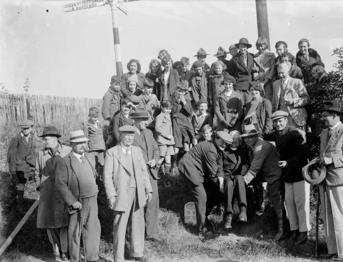 Framed Print : A rector gets the bumps from a crowd in longfield. 1938
