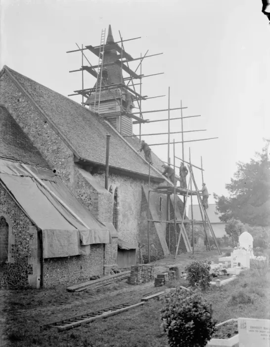 Framed Print : Repairing the roof and spire at Hartley Parish Church in Foots Cray, Kent Framed Print : Repairing the roof and spire at Hartley Parish Church in Foots Cray, Kent