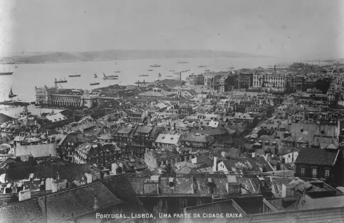 Framed Print : Reported armed revolt in Lisbon The sea of Lisbon, where an armed revolt has broken out Framed Print : Reported armed revolt in Lisbon The sea of Lisbon, where an armed revolt has broken out