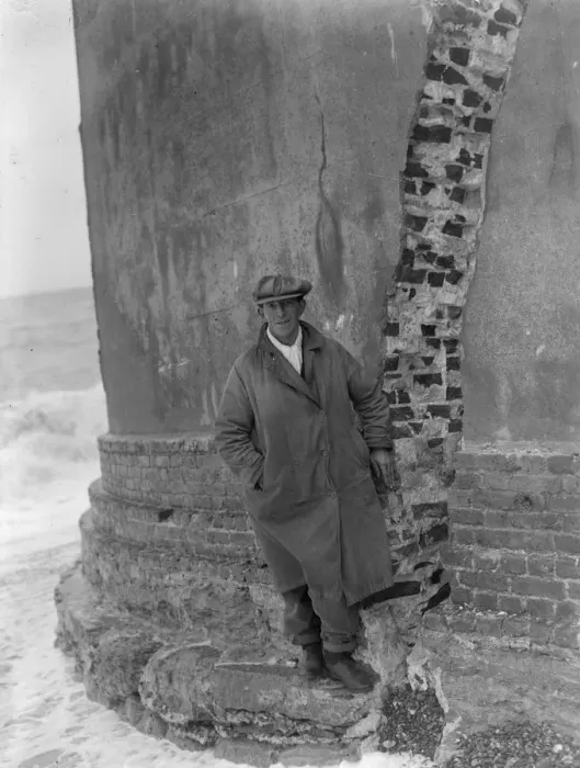Framed Print : Resident of South Coast Tower narrowly escapes death as storm destroys residence at Eastbourne