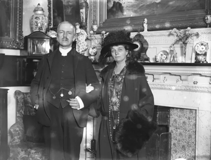 Framed Print : The Rev John Darlington ( Vicar of St Marks, Kennington ) and Mrs Darlington who Framed Print : The Rev John Darlington ( Vicar of St Marks, Kennington ) and Mrs Darlington who