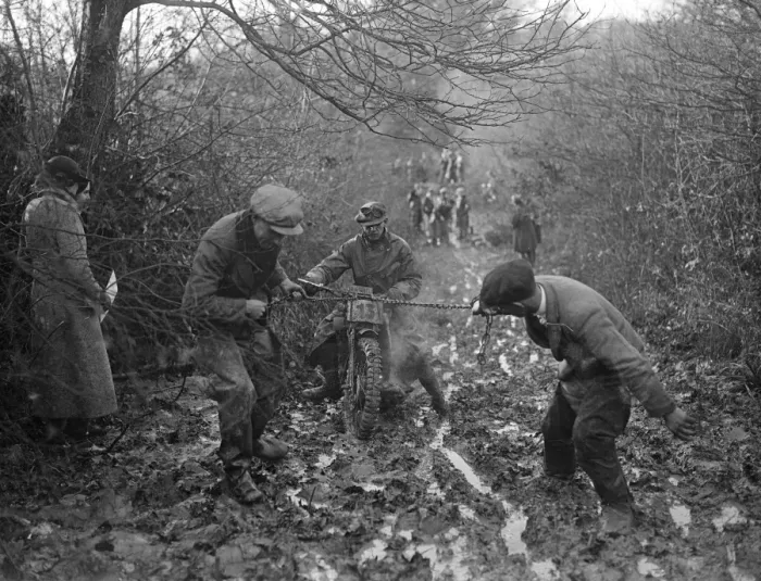Framed Print : Riders buried in mud at Horsham motor cycle trials. Many well known riders of