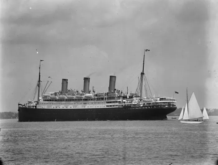 Framed Print : RMS Empress of Australia in Southampton water. 1929 Framed Print : RMS Empress of Australia in Southampton water. 1929