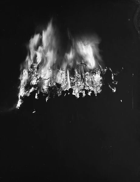 A roaring bonfire in Chiselhurst, Kent. 5 October 1937