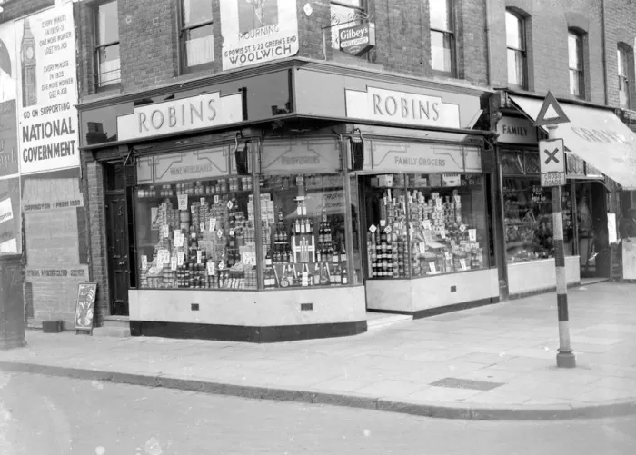 Framed Print : Robins family groces shop in North Eltham, Kent. 1934 Framed Print : Robins family groces shop in North Eltham, Kent. 1934