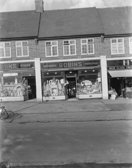 Framed Print : Robins store on Marechal Niel Parade in Sidcup, Kent. 1937 Framed Print : Robins store on Marechal Niel Parade in Sidcup, Kent. 1937