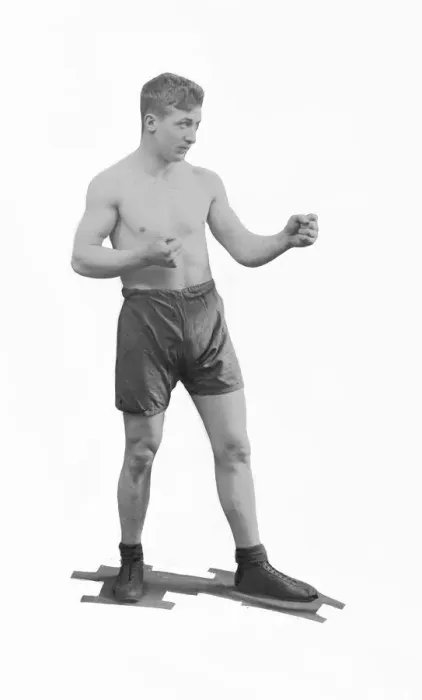 Framed Print : Roland Todd ( English boxer ). 16 February 1923