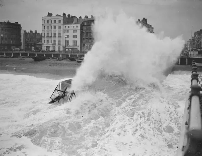 Framed Print : Rough Seas at Brighton, Sussex. 14th December 1936