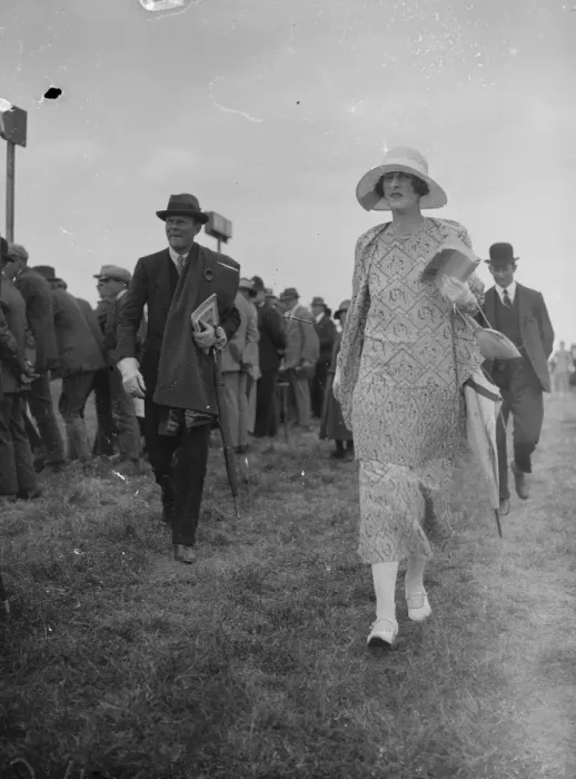 Framed Print : The Royal Agriculture Show at Leicester. Mrs Hubert Loder 1924