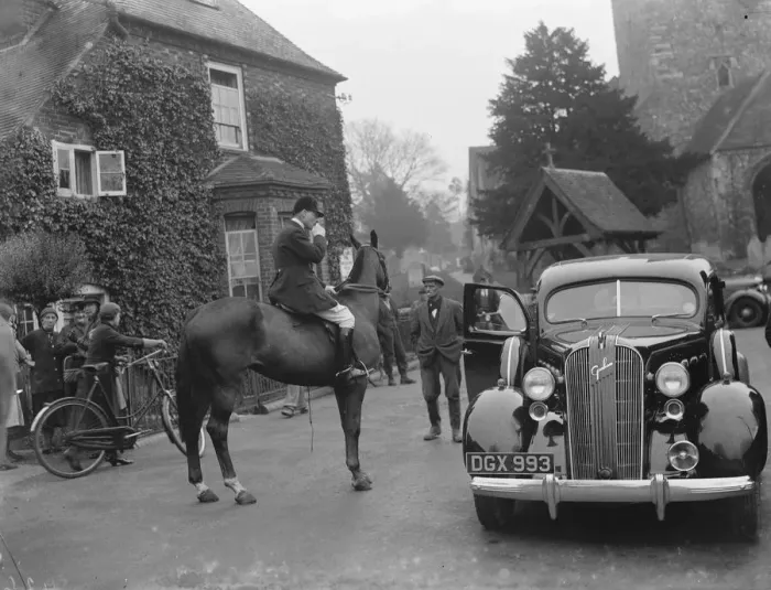 Framed Print : Royal Artillery Draghunt at Eynsford. 1936 Framed Print : Royal Artillery Draghunt at Eynsford. 1936